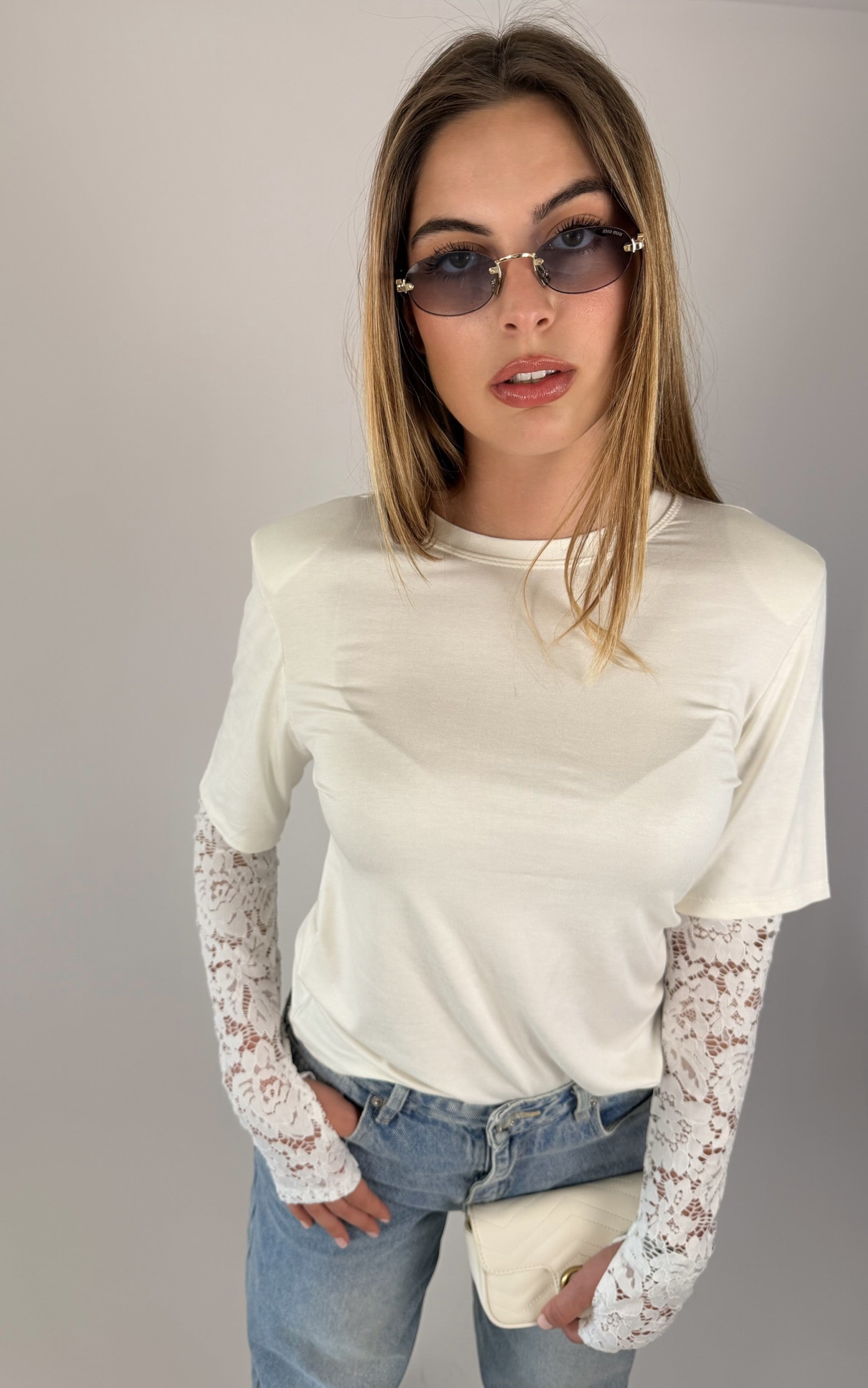 Pull dentelle élégance