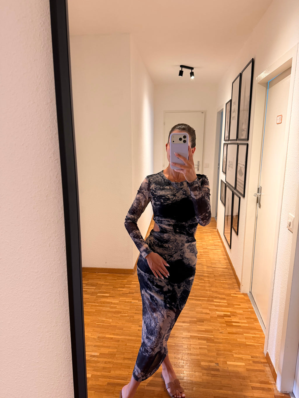 Robe longue avec ouvertures