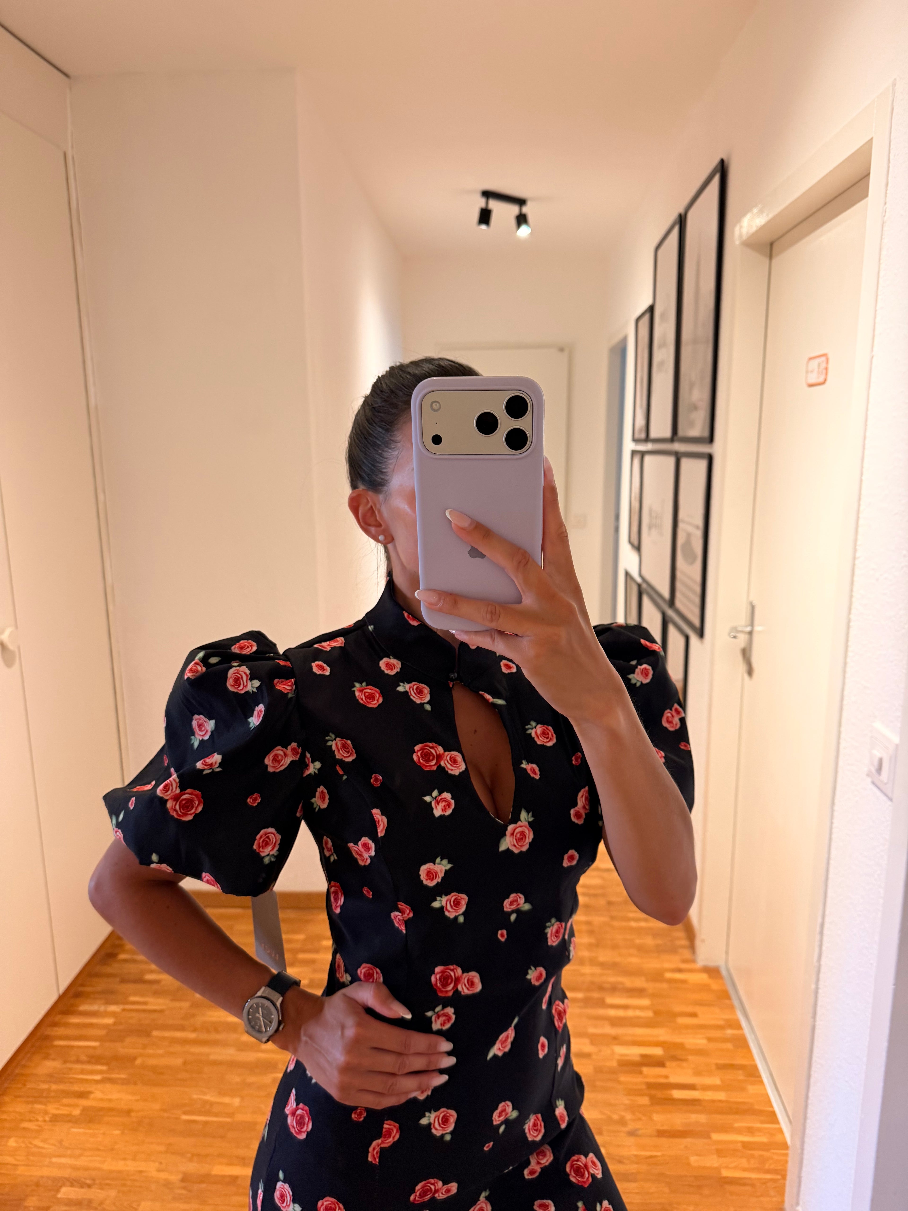 Robe Samira