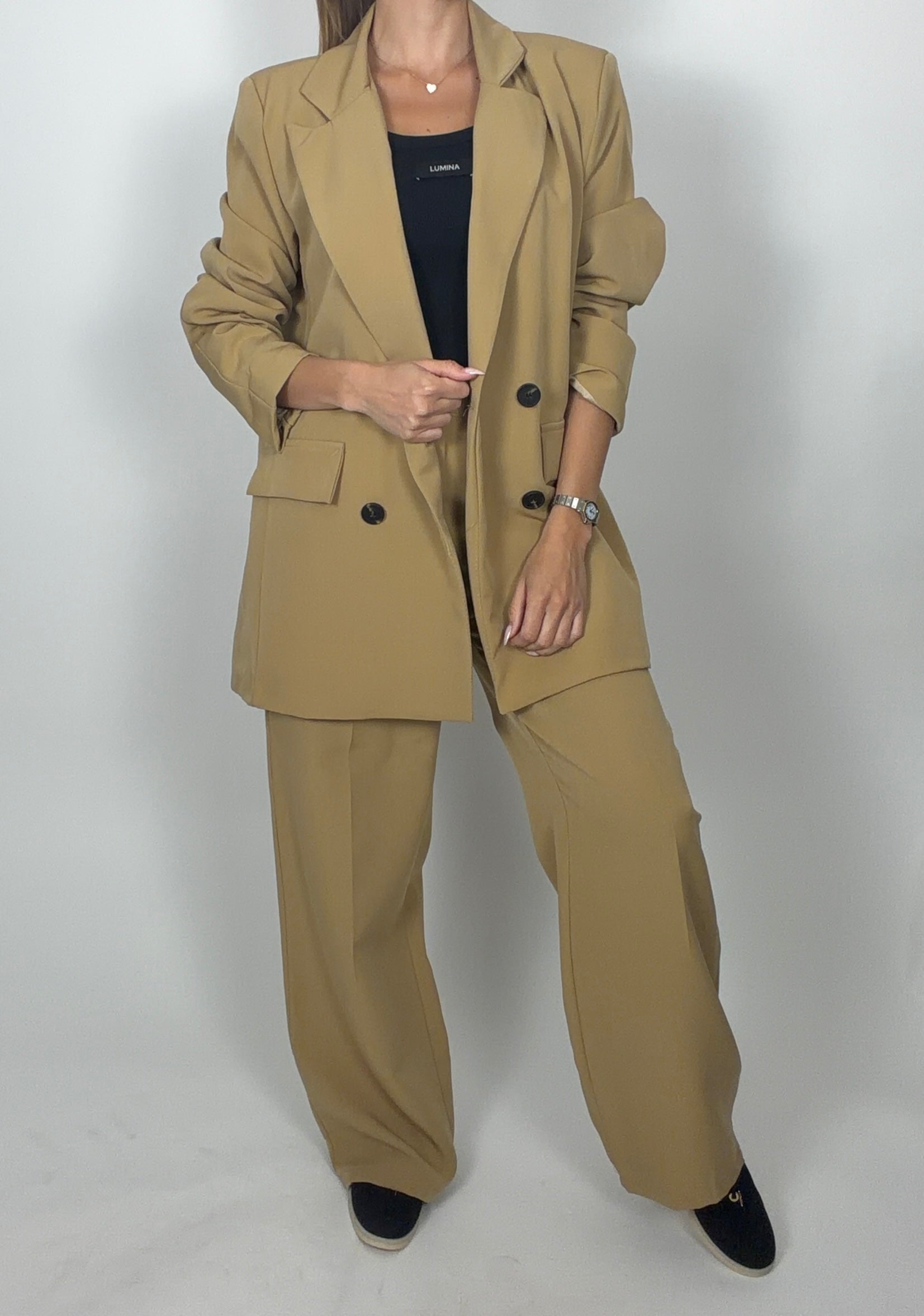 Tailleur jolie